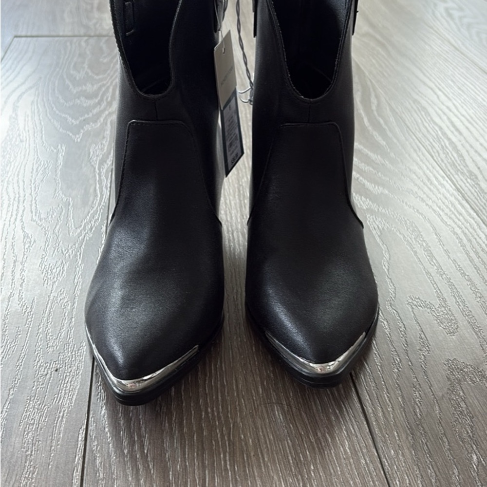 Universal Thread Black and Silver Ankle Booties